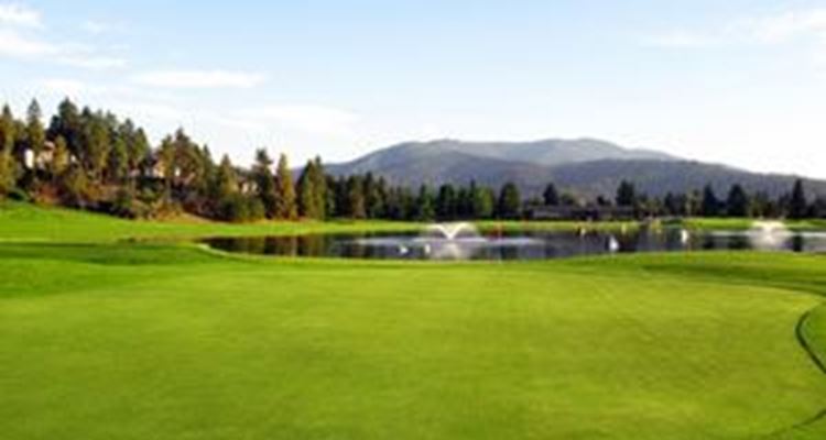 MeadowWood Golf Course